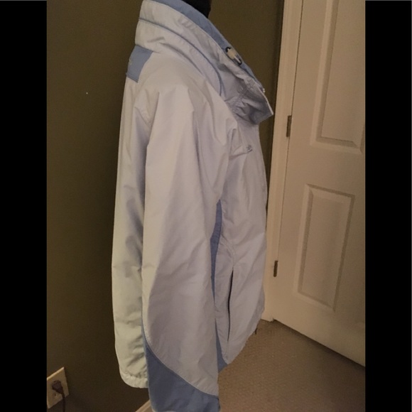 COLUMBIA Women’s lightweight jacket - Picture 2 of 7